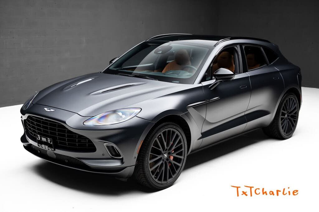 2023 ASTON MARTIN DBX