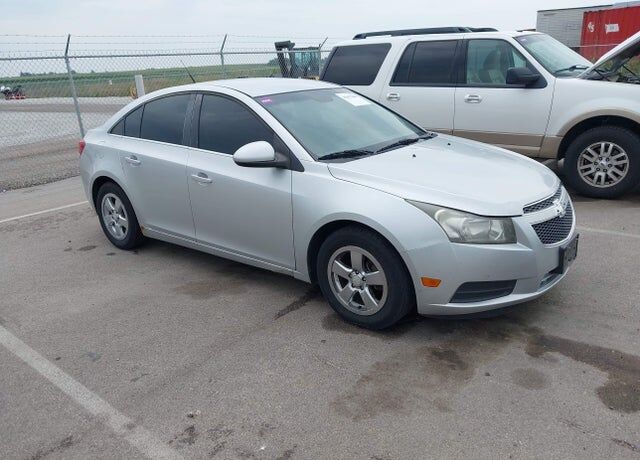 2011 CHEVROLET Cruze