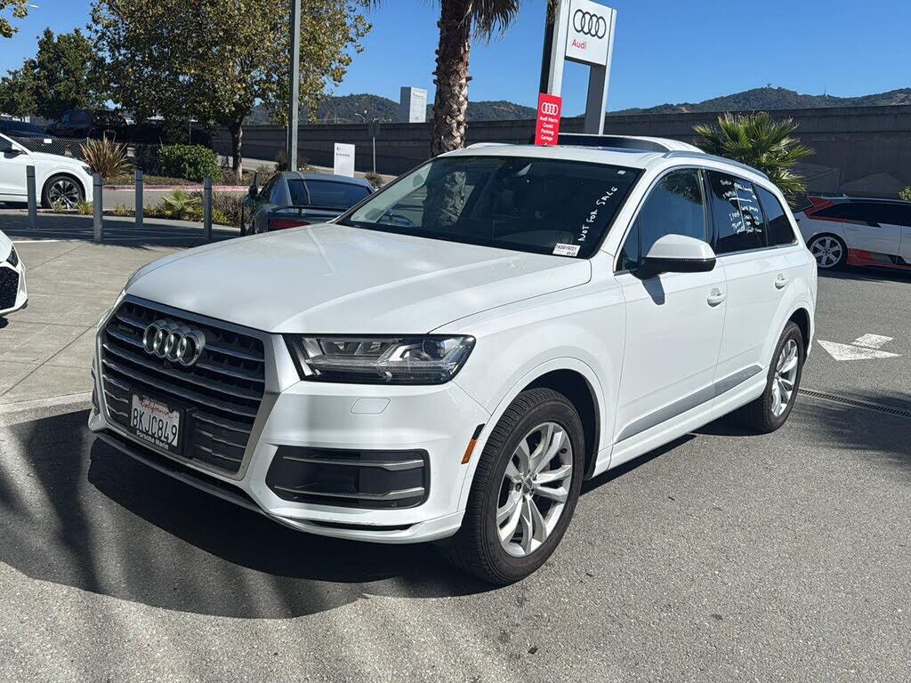 2019 AUDI Q7