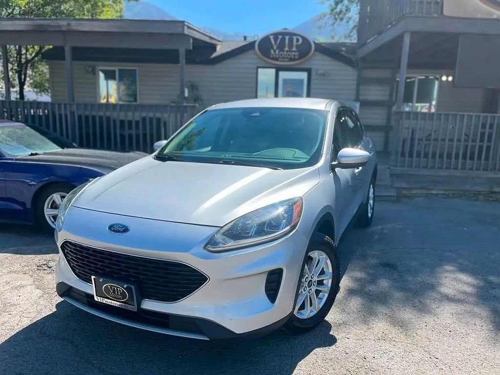 2020 FORD Escape
