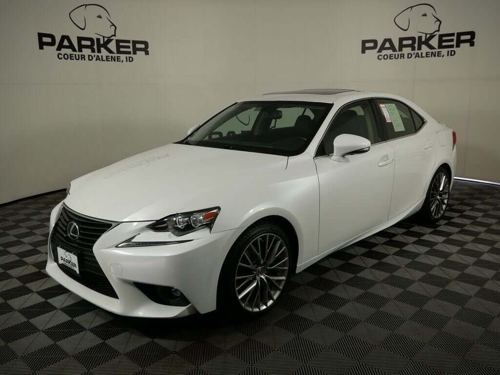 2015 LEXUS IS