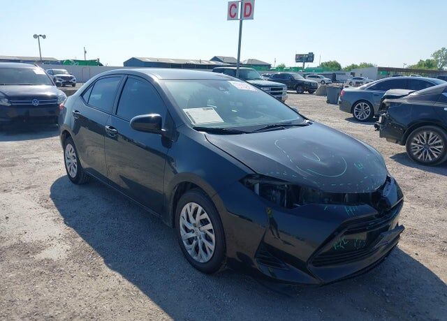 2018 TOYOTA Corolla