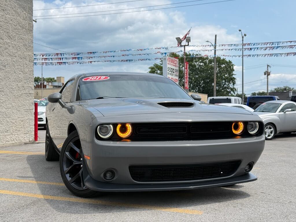 2019 DODGE Challenger
