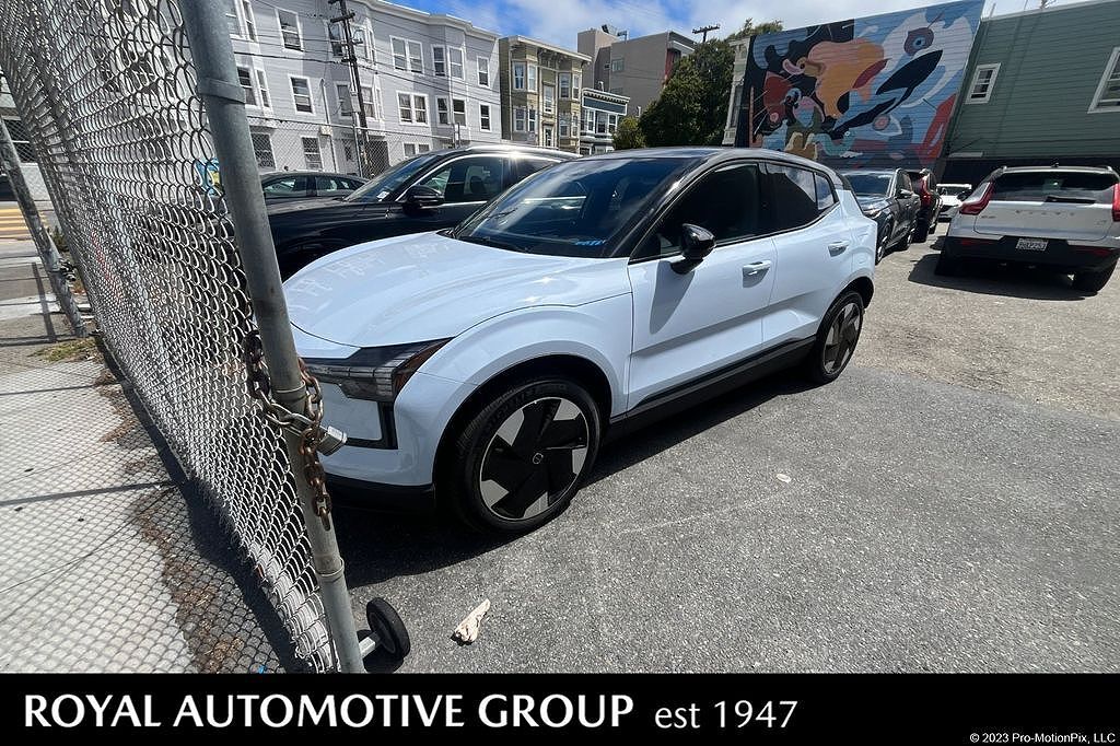 2026 VOLVO EX30