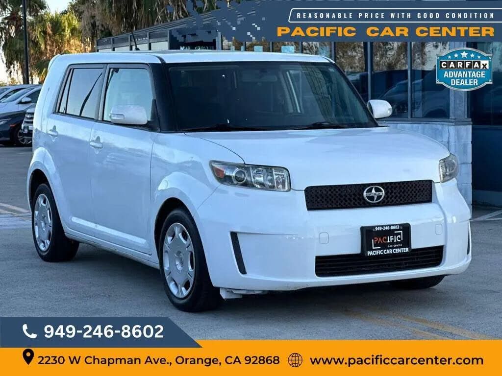 2010 TOYOTA SCION