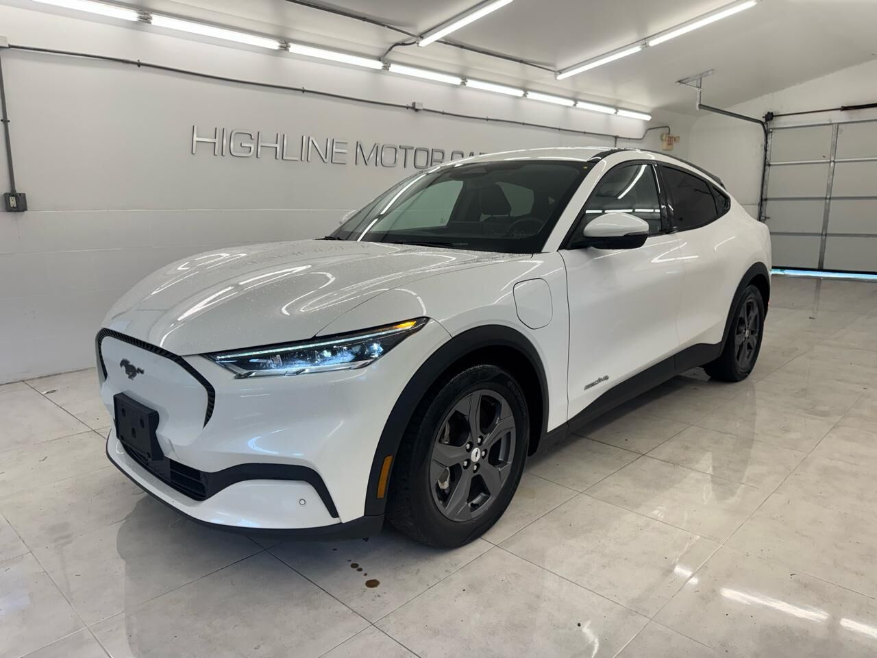 2021 FORD Mach-E