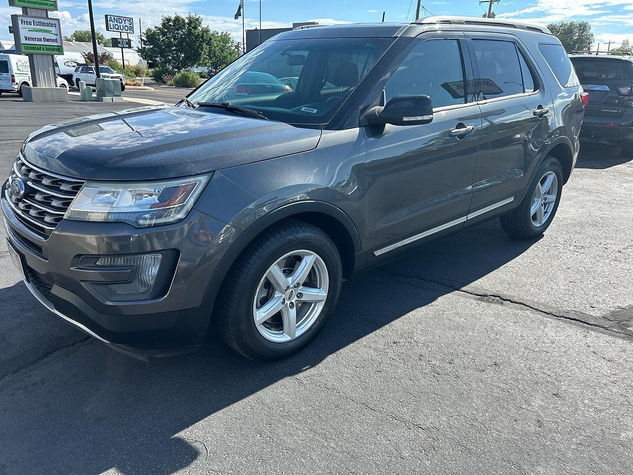 2016 FORD Explorer