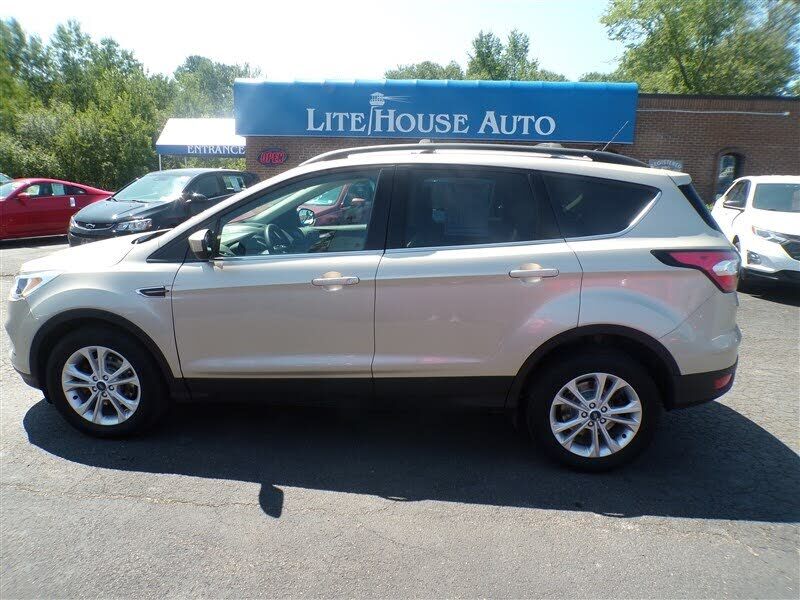 2018 FORD Escape
