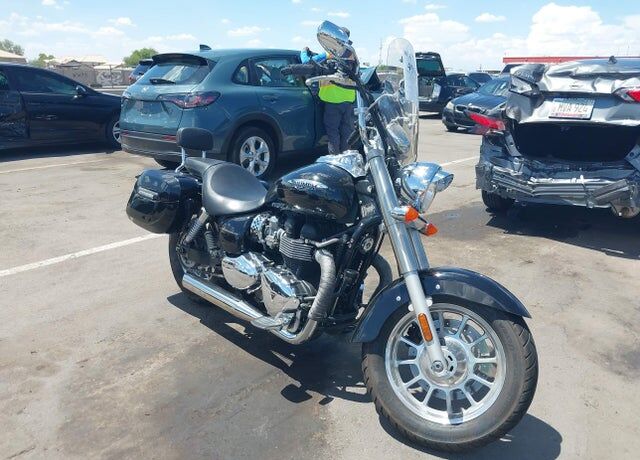 2012 TRIUMPH America