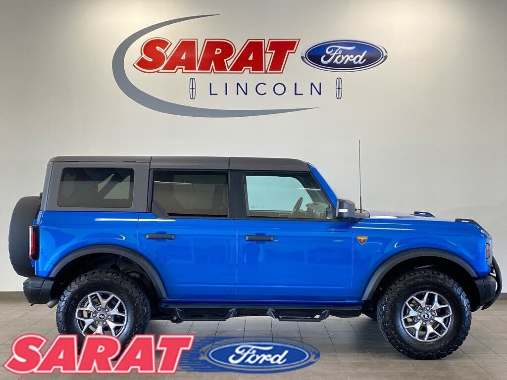 2023 FORD Bronco