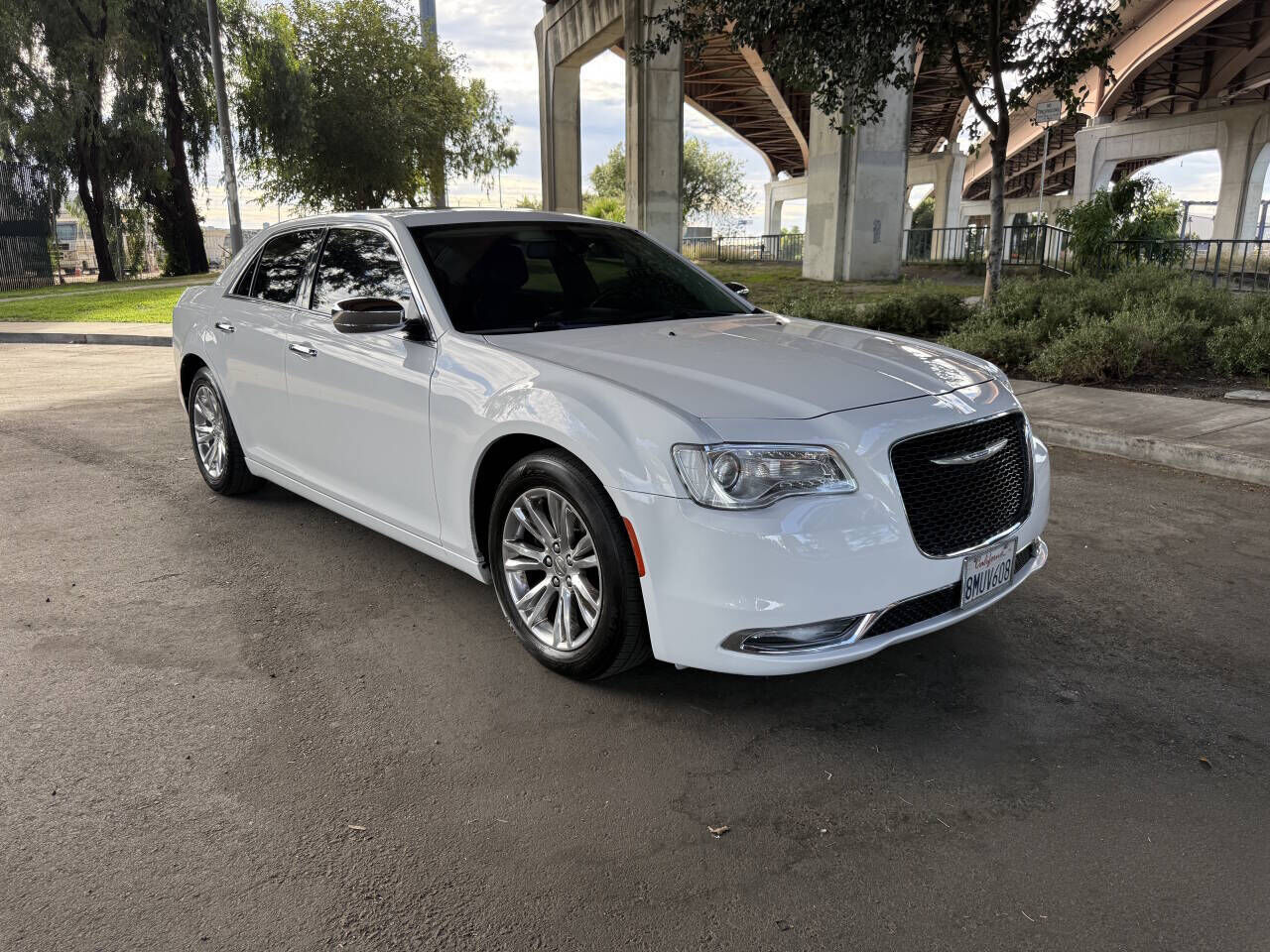 2017 CHRYSLER 300