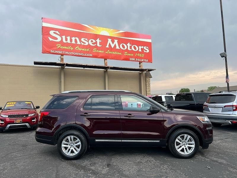 2019 FORD Explorer