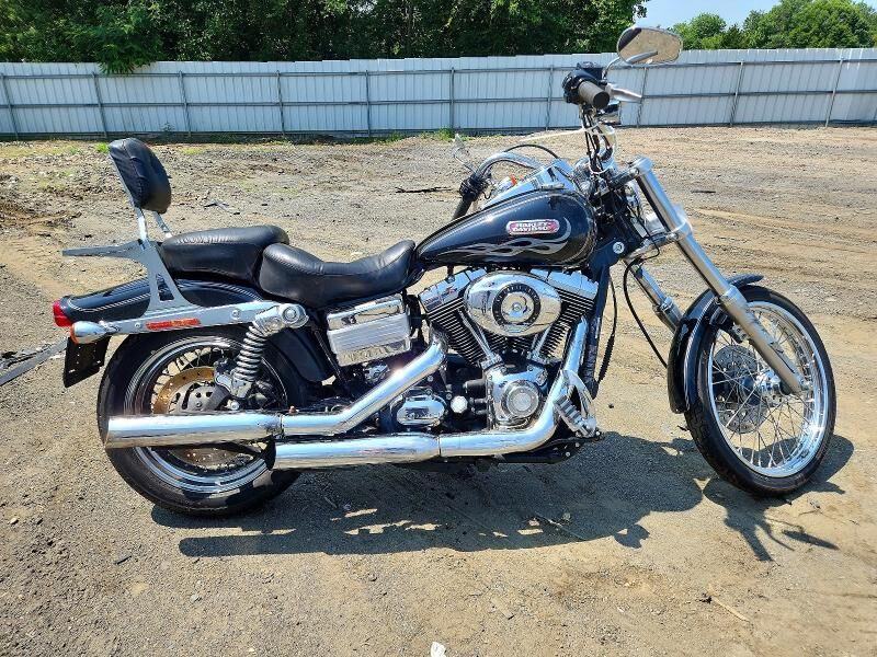2007 HARLEY DAVIDSON Dyna Wide Glide