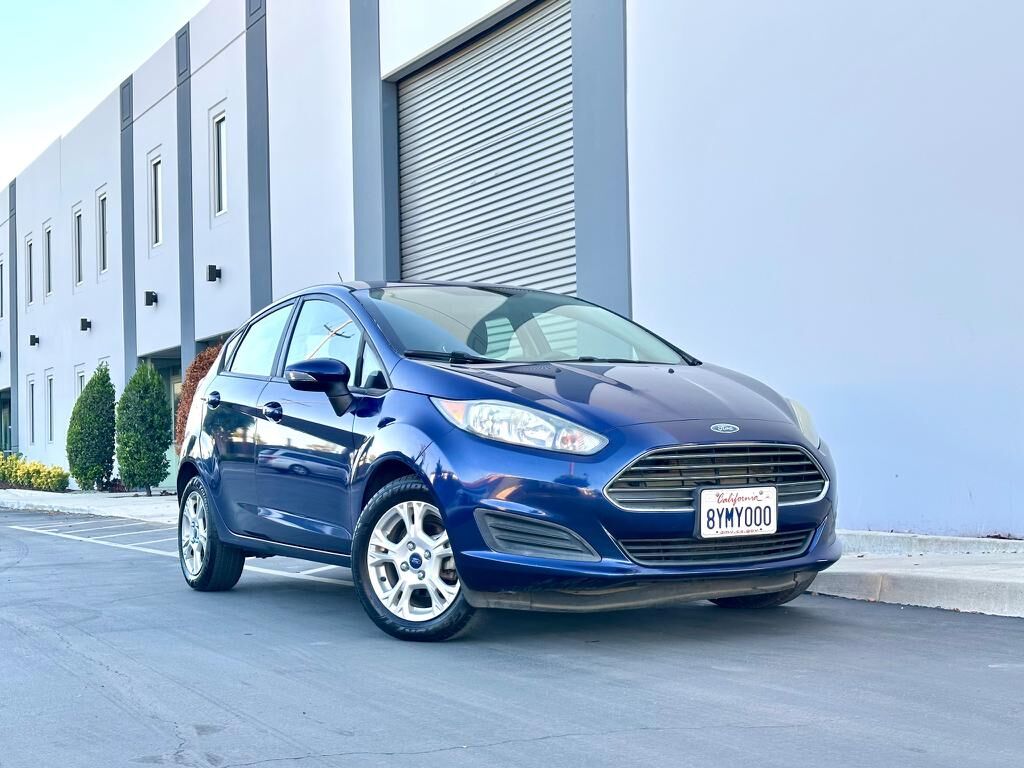 2016 FORD Fiesta