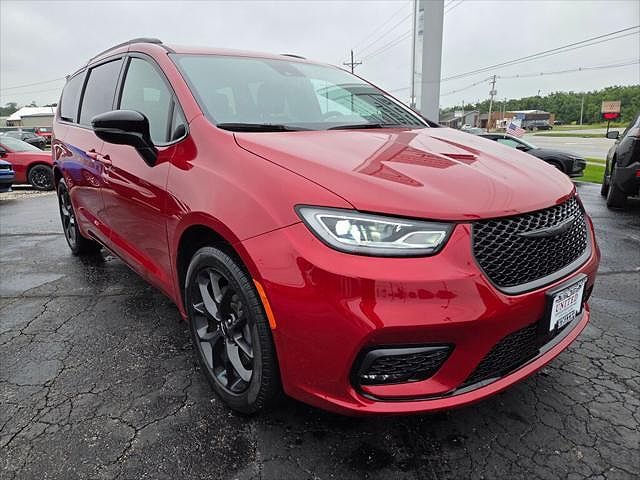 2024 CHRYSLER Pacifica