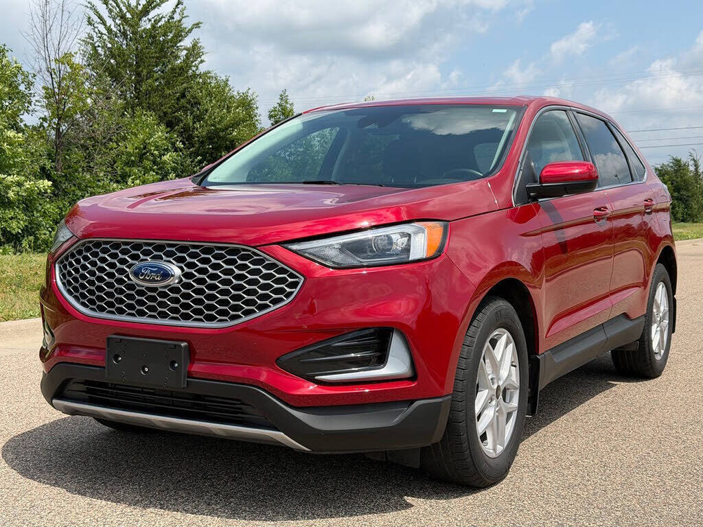 2023 FORD Edge