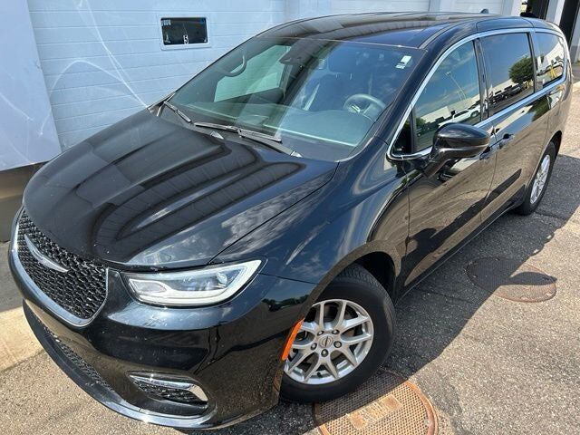 2025 CHRYSLER Pacifica