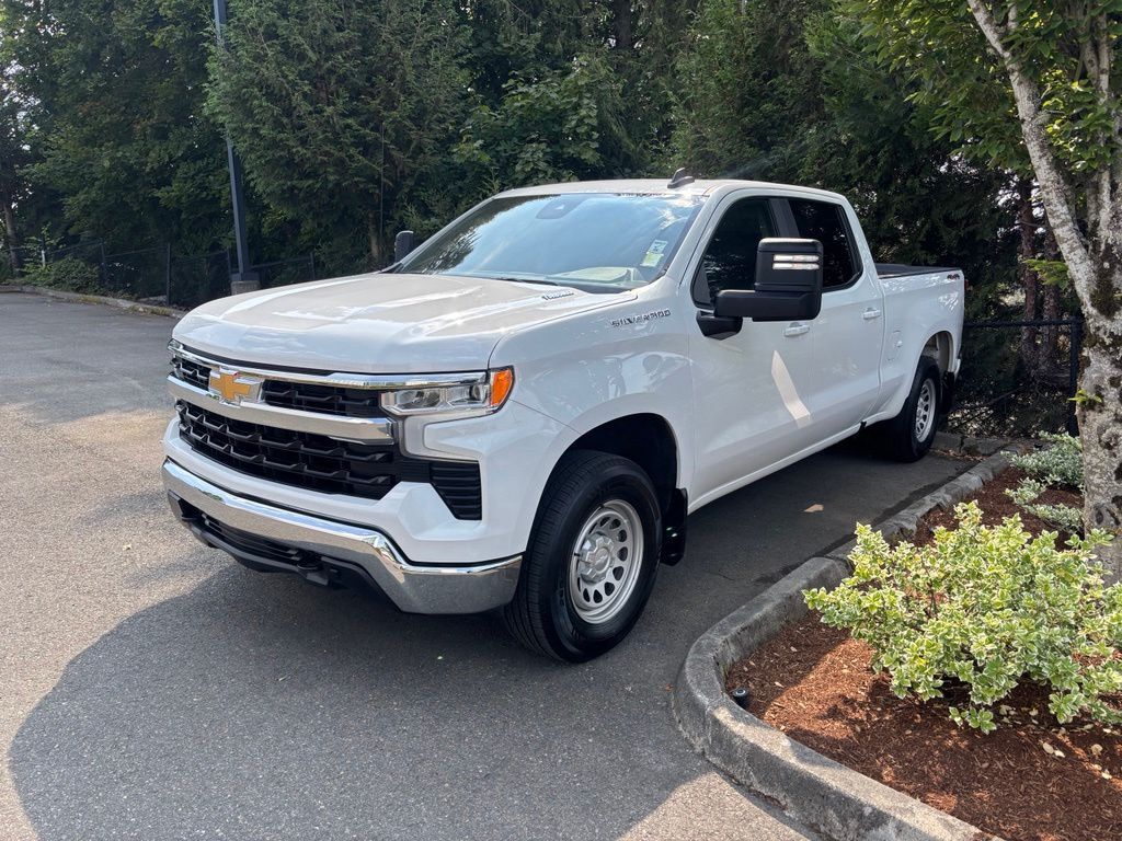 2025 CHEVROLET Silverado