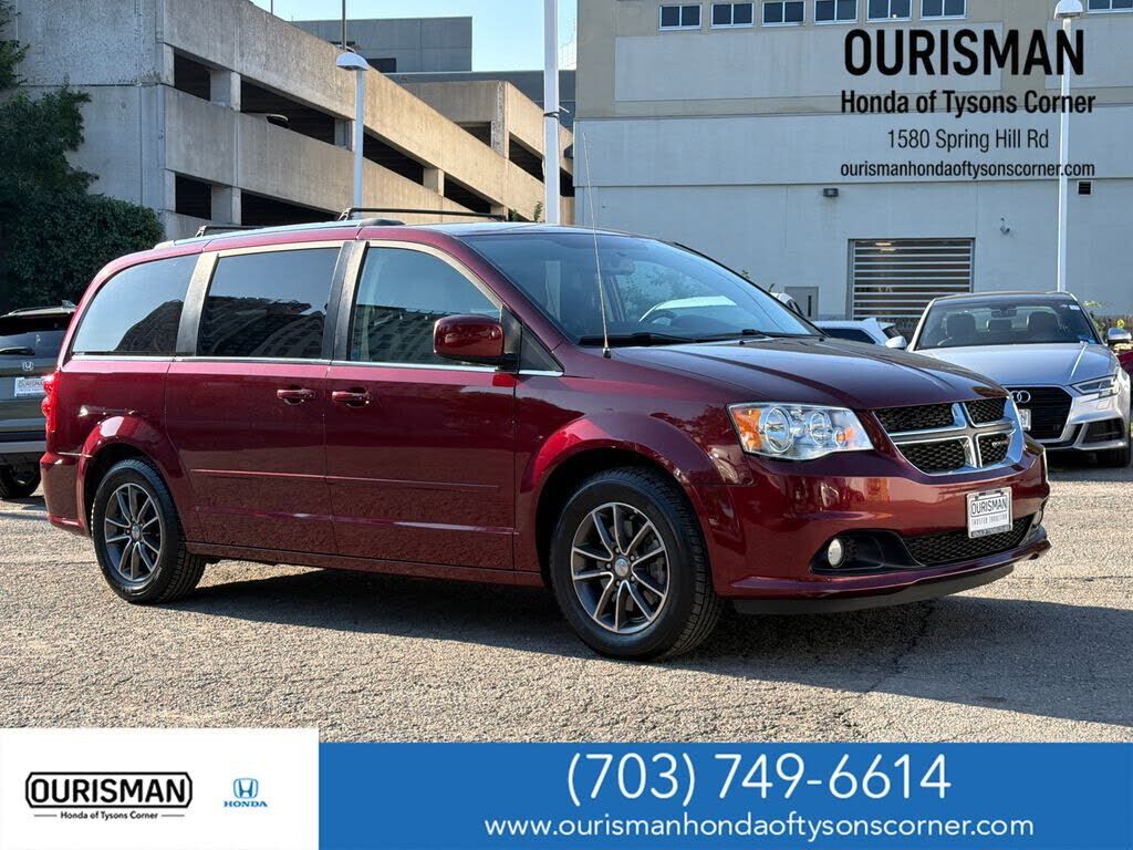 2017 DODGE Grand Caravan