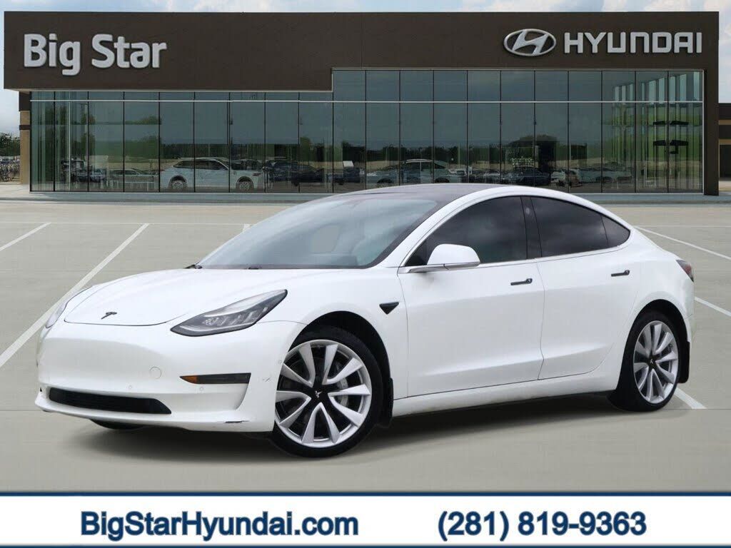 2019 TESLA Model 3