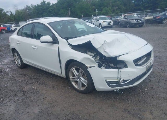2014 VOLVO S60