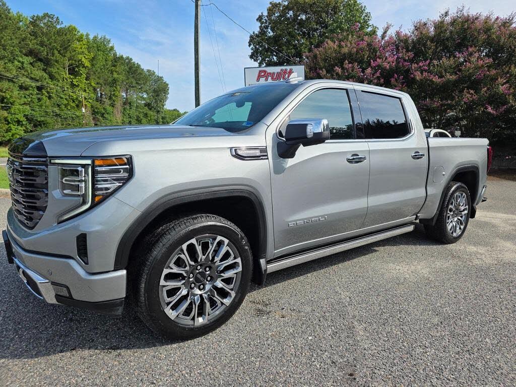 2025 GMC Sierra
