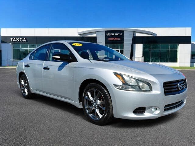 2014 NISSAN Maxima