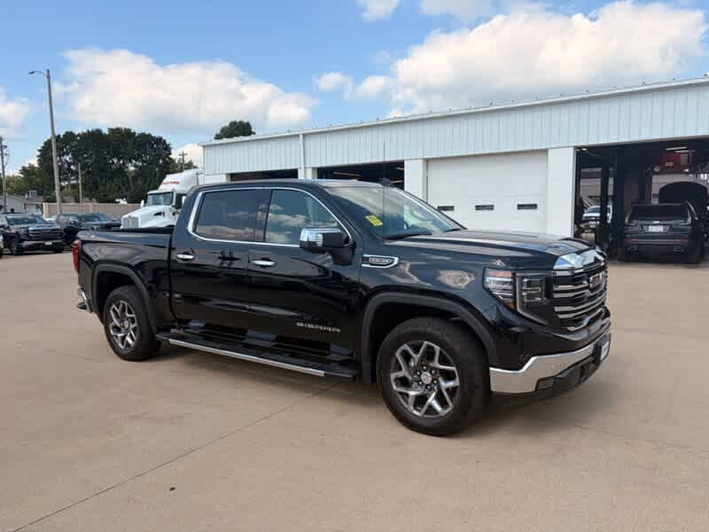 2024 GMC Sierra