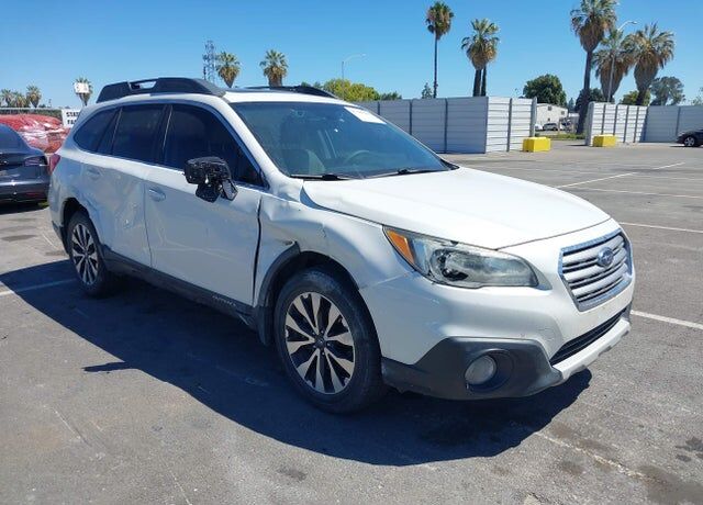 2016 SUBARU Outback