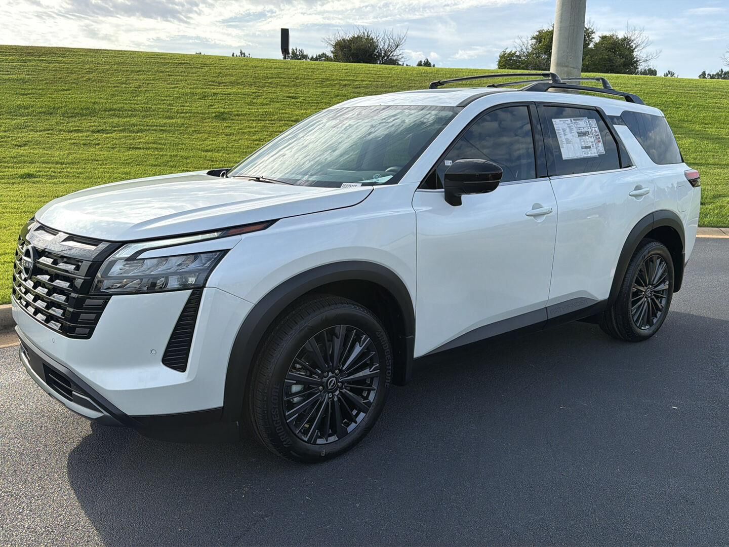 2026 NISSAN Pathfinder