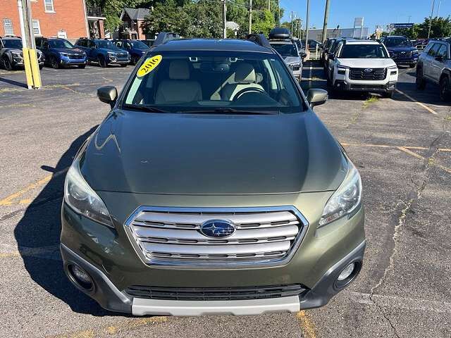 2016 SUBARU Outback