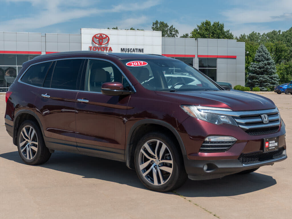 2017 HONDA Pilot