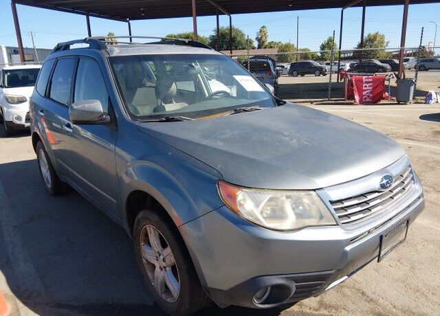 2010 SUBARU Forester