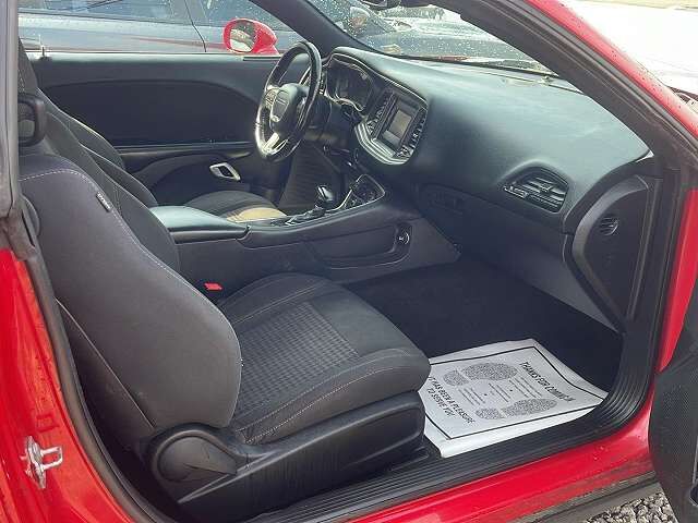 2016 DODGE Challenger