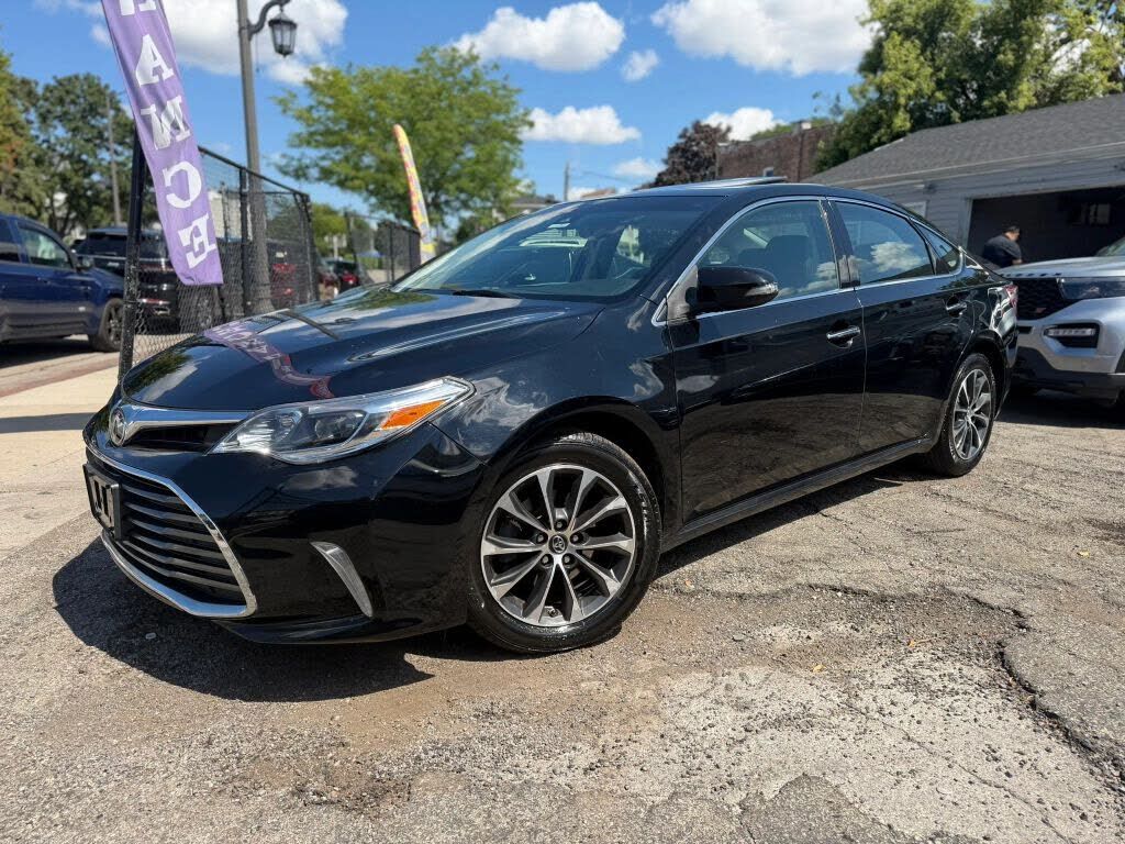 2017 TOYOTA Avalon