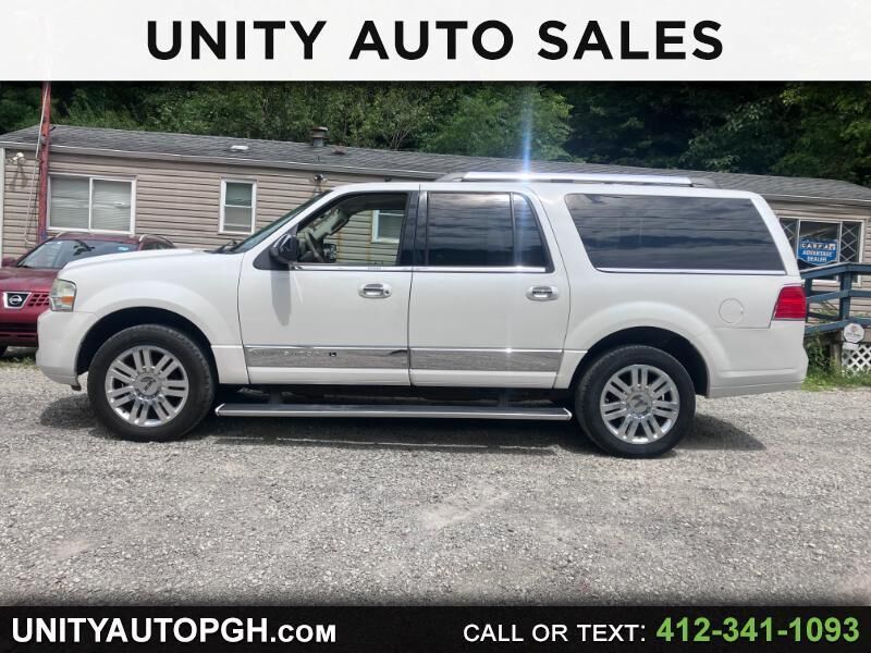 2012 LINCOLN Navigator