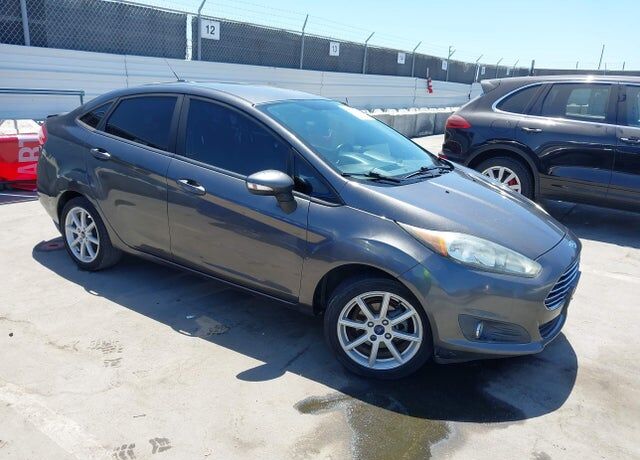 2016 FORD Fiesta