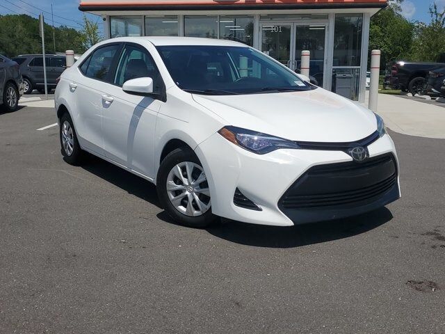 2018 TOYOTA Corolla