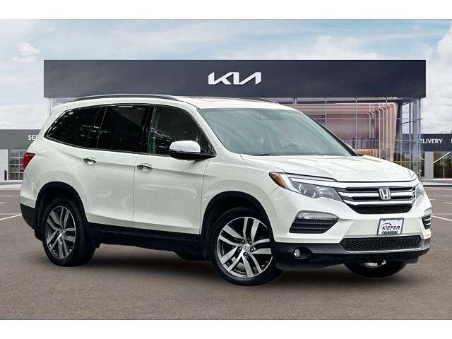 2017 HONDA Pilot