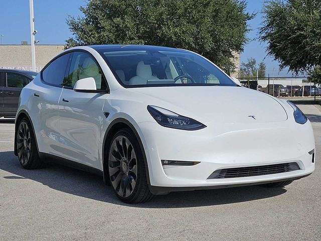 2022 TESLA Model Y
