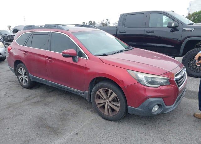 2018 SUBARU Outback