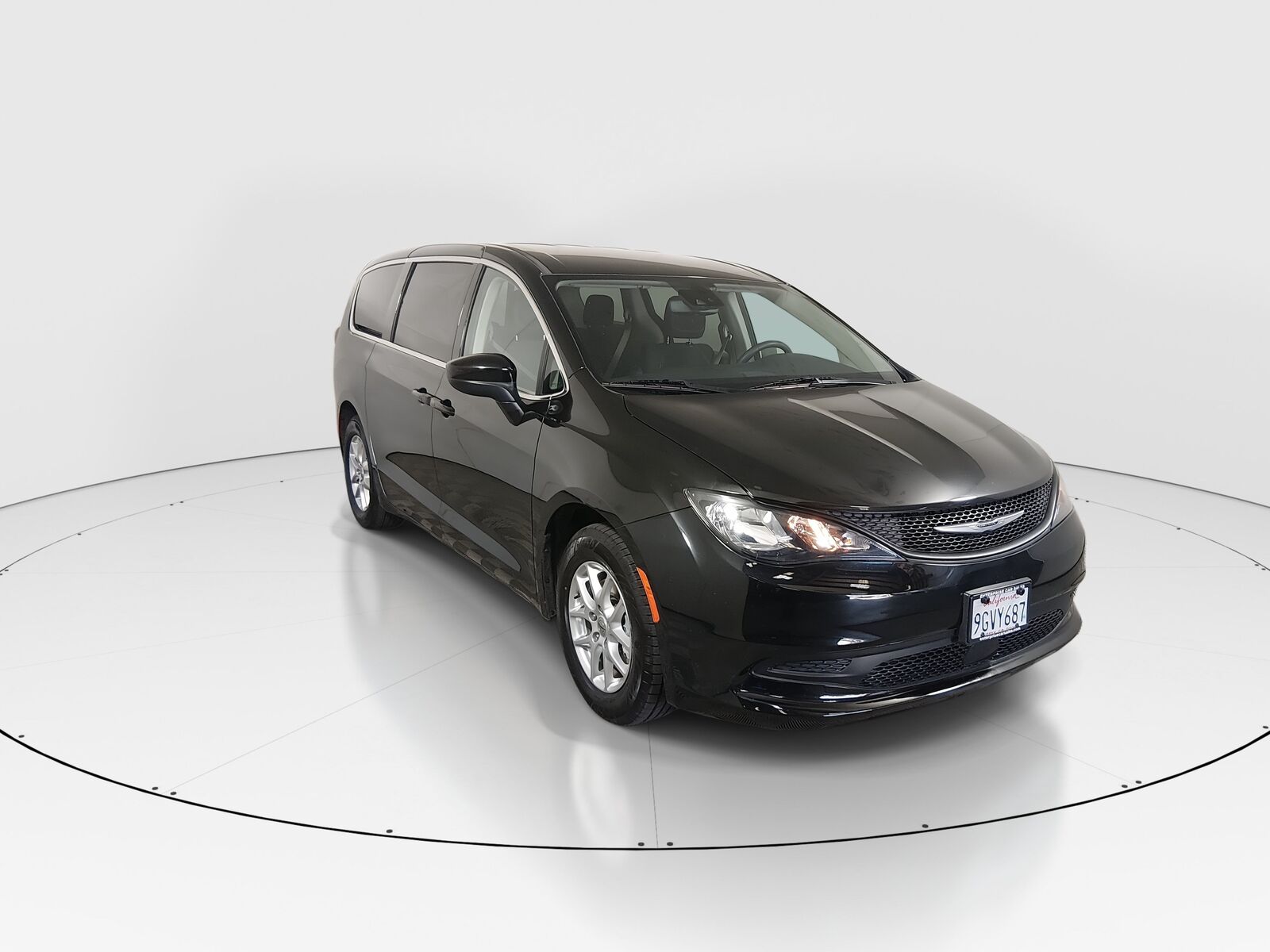 2023 CHRYSLER Voyager