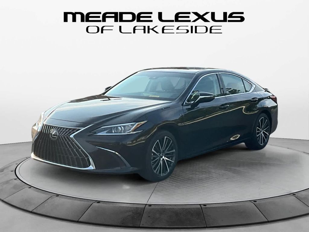2024 LEXUS ES