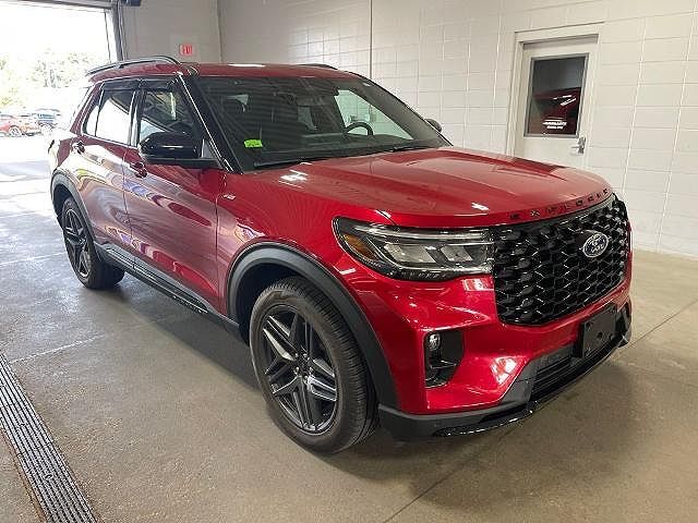2025 FORD Explorer