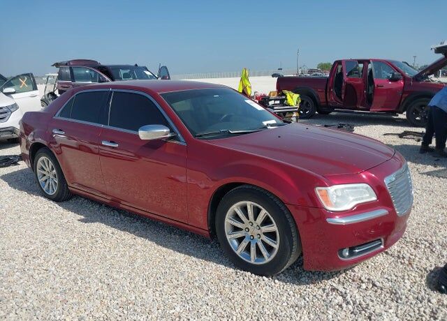 2012 CHRYSLER 300