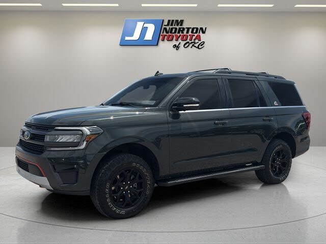 2022 FORD Expedition