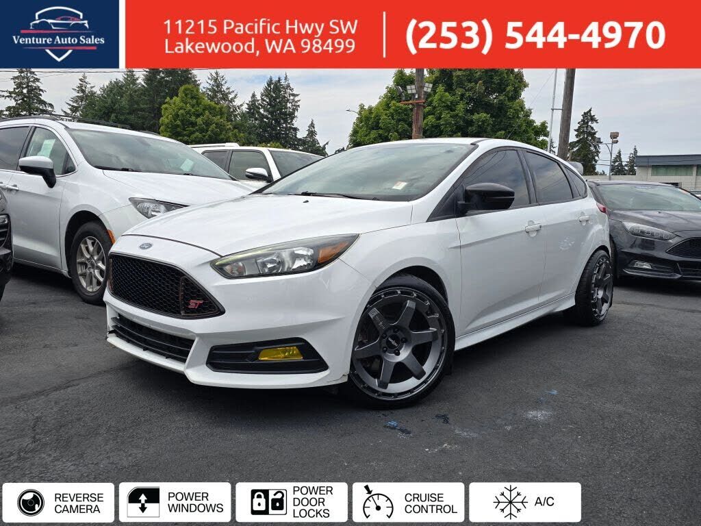 2017 FORD Focus