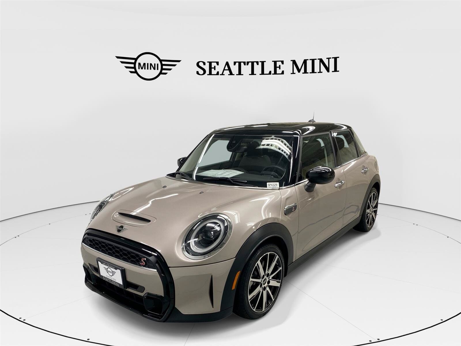 2023 MINI Hardtop