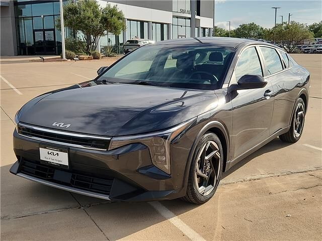 2025 KIA K4