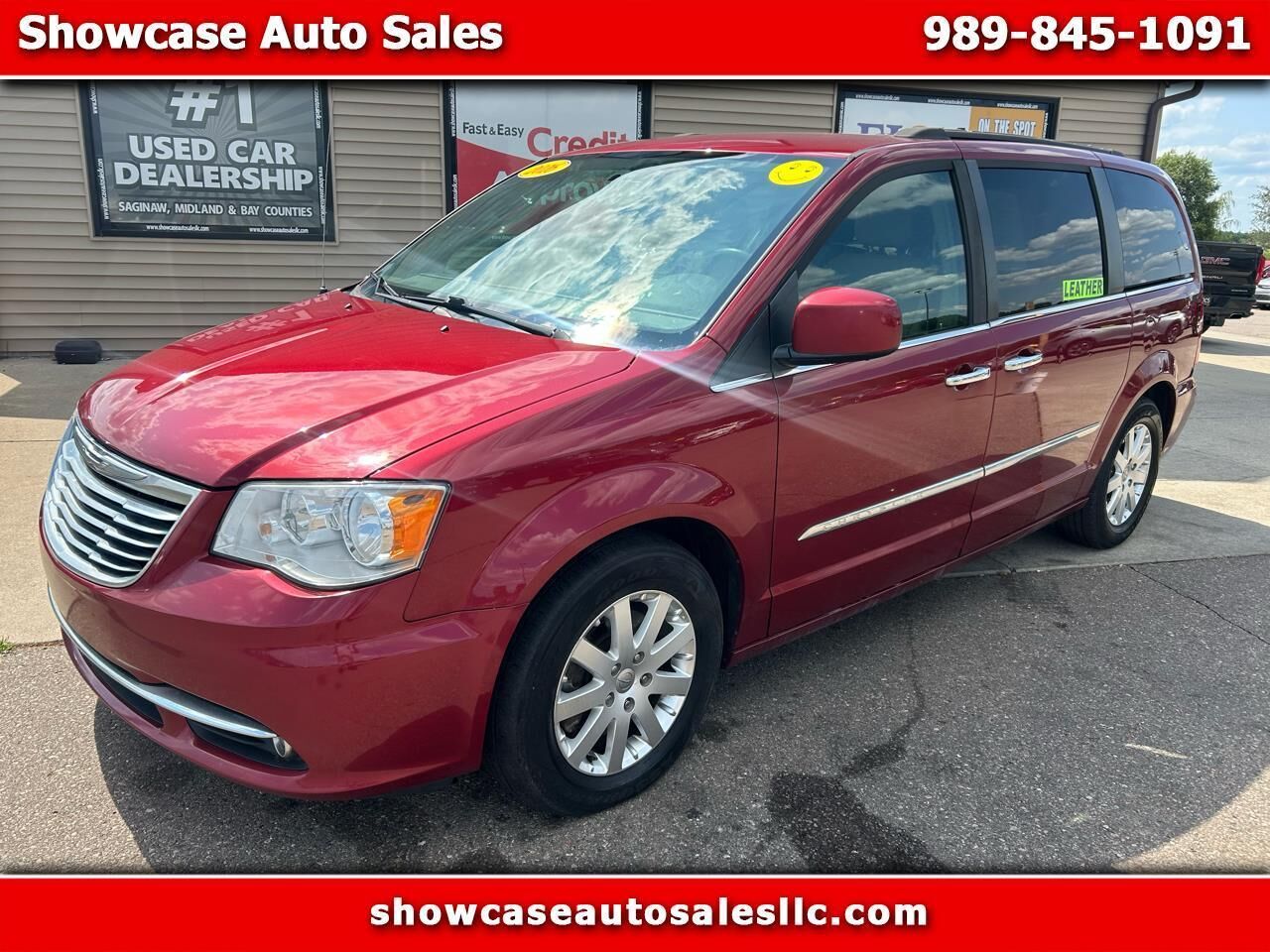 2016 CHRYSLER Town and Country